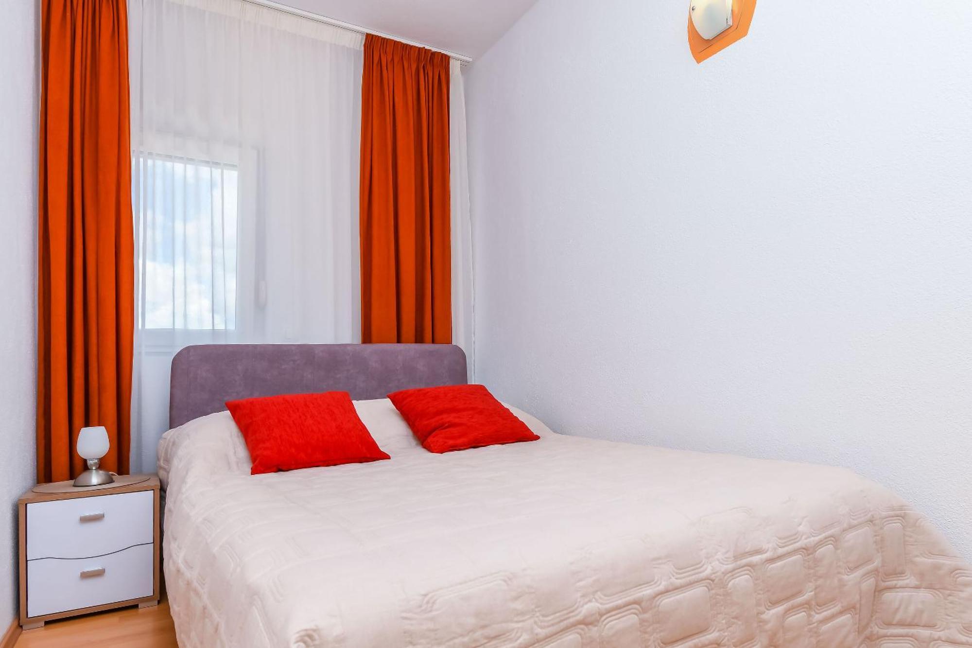 Donji Okrug  Apartments Tonka מראה חיצוני תמונה