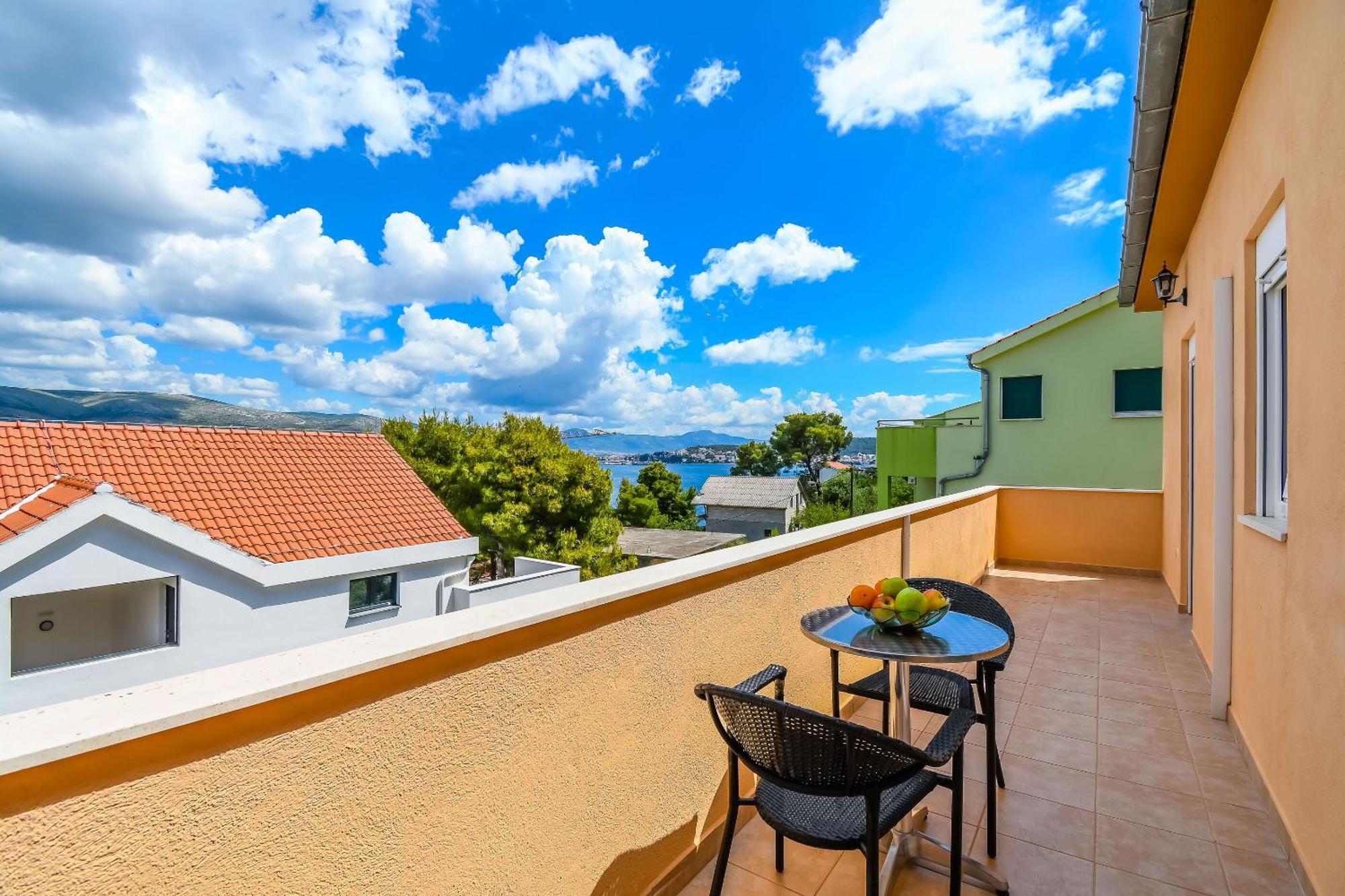 Donji Okrug  Apartments Tonka מראה חיצוני תמונה
