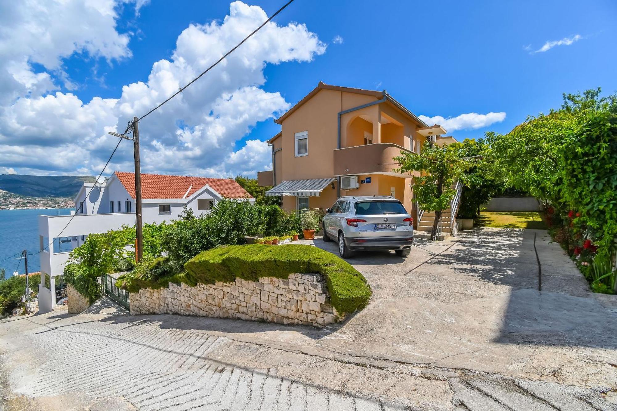 Donji Okrug  Apartments Tonka מראה חיצוני תמונה
