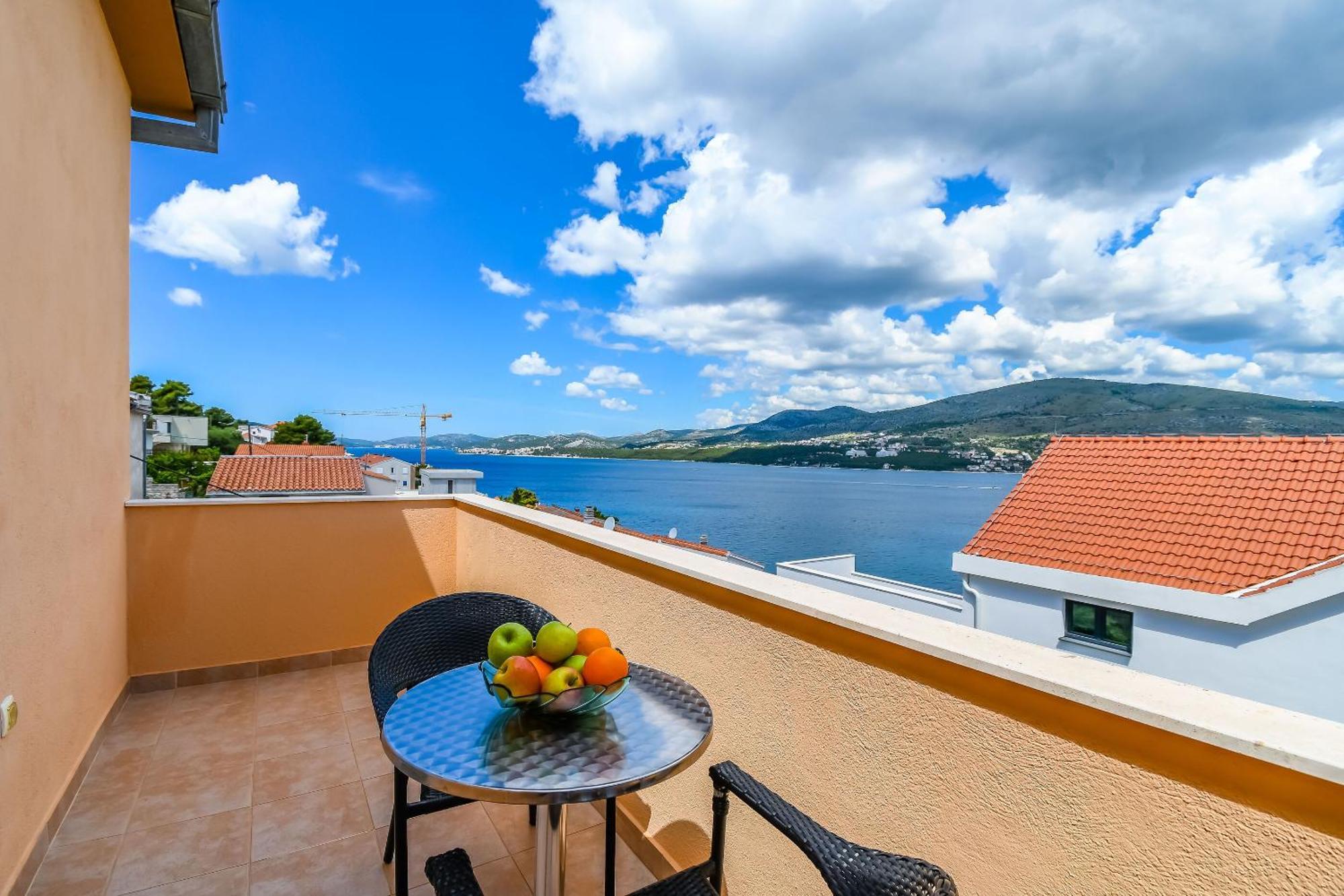 Donji Okrug  Apartments Tonka מראה חיצוני תמונה