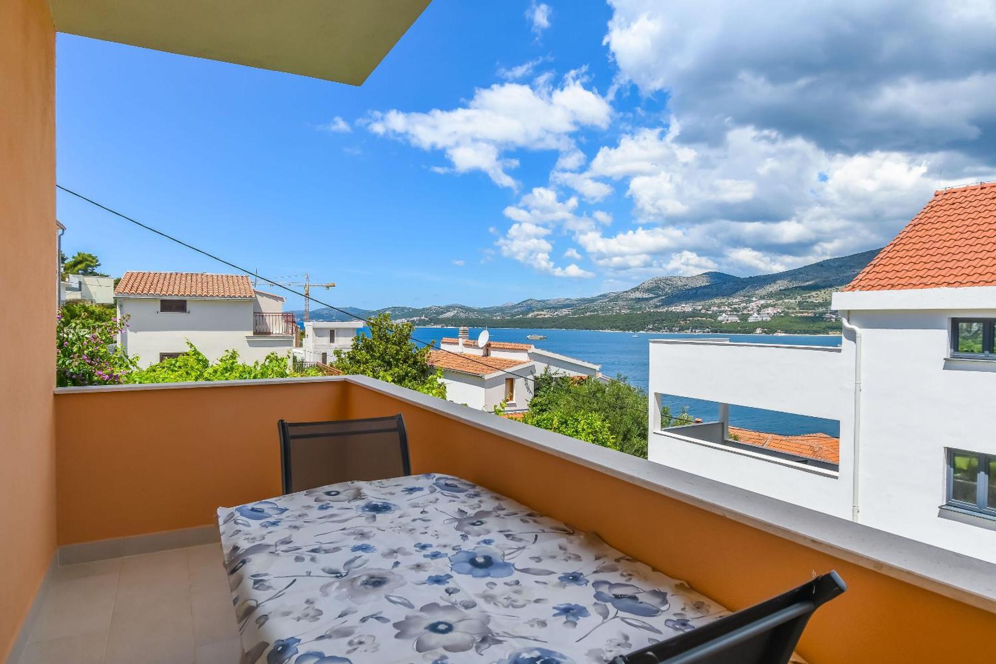 Donji Okrug  Apartments Tonka מראה חיצוני תמונה