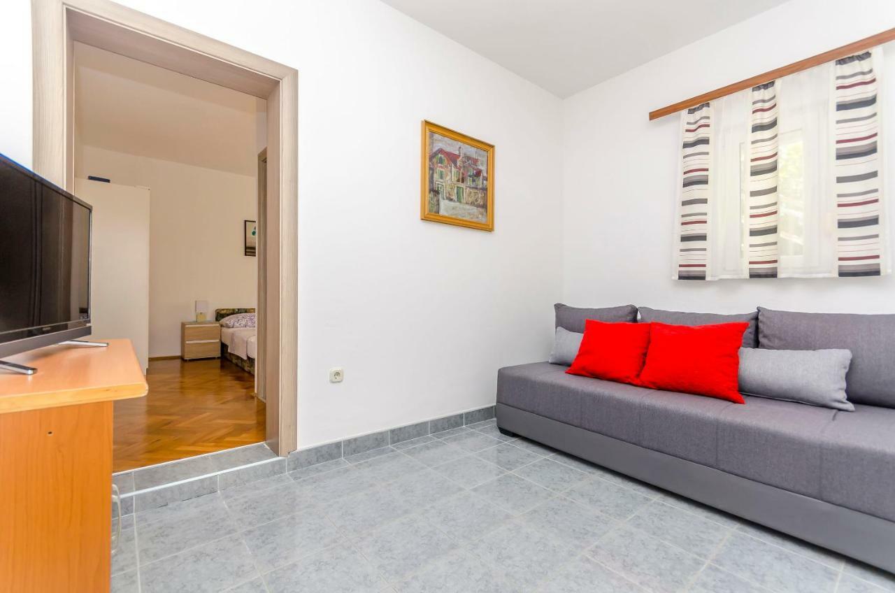 Donji Okrug  Apartments Tonka מראה חיצוני תמונה